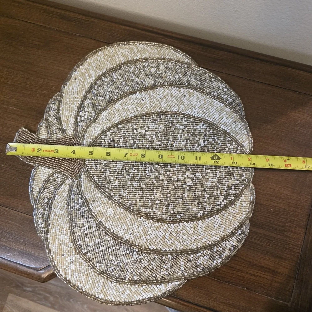 4 Bed Bath & Beyond Beaded Pumpkin Placemats Gold Ivory Fall Thanksgiving